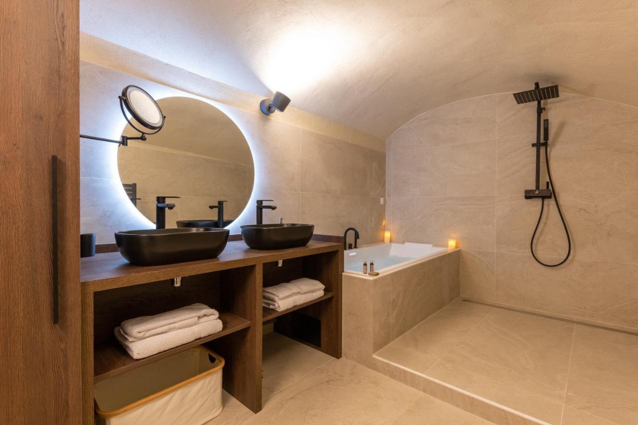 Cocoon Du Vieux Lyon - Luxury Apartment - Balneo المظهر الخارجي الصورة